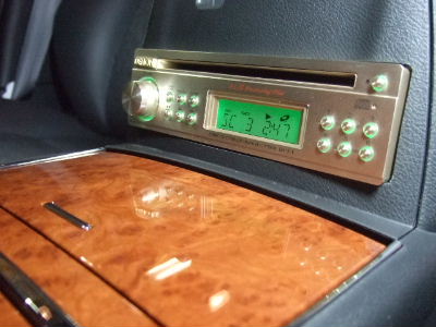 ホンダ エリシオン 純正を残しつつ Speecars Audio Designのカスタムカーオーディオの勧め