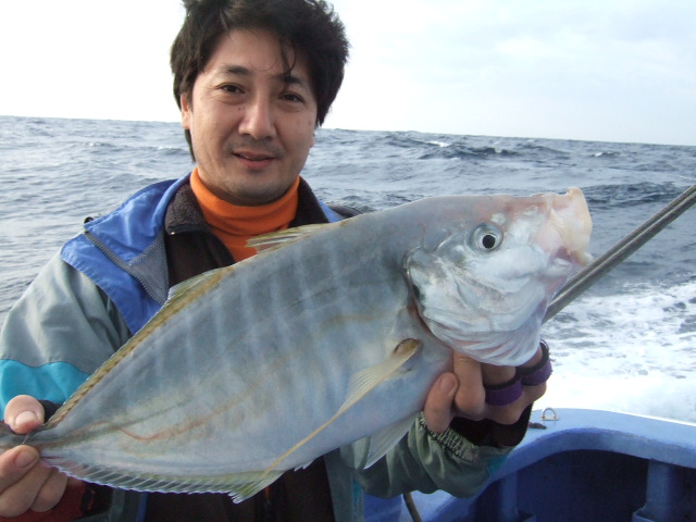 八丈島にて高級魚♪　爆釣～♪(^O^)／_f0033986_1723469.jpg