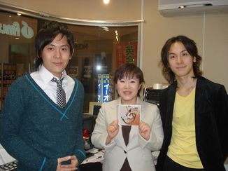 「THE LINDA!」が来ました!!_d0029276_1959311.jpg