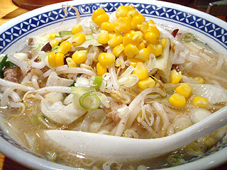 神楽(からく)@学園南 ★☆ (野菜らーめん・塩味 11/26~30限定&明太とろろご飯)_f0080612_15315586.jpg