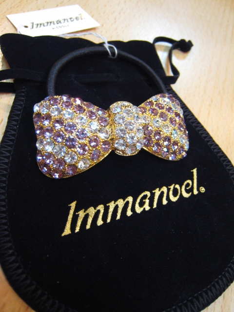 ７１４９　　　　　　　COLLA+IMMANOEL  Ｘ‘ＭＡＳ　ＬＩＭＩＴＥＤ　リボンヘアゴム☆_e0076692_21365790.jpg