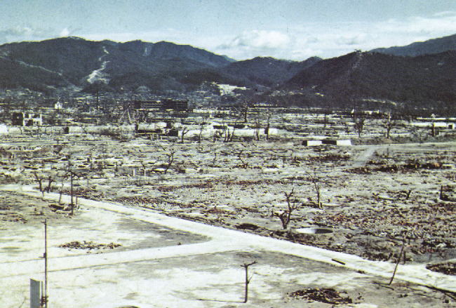 世界権力構造の秘密 Eustace Mullins 2 原爆ホロコースト_c0139575_19311136.jpg