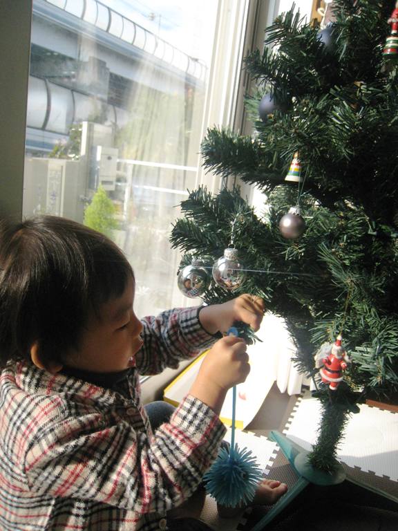 Christmas Tree　キラキラ　きでぃ～_e0121228_17424923.jpg