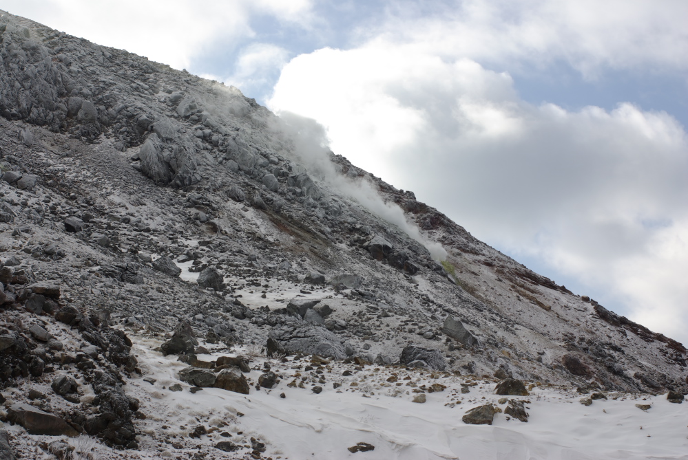 茶臼岳（1915ｍ）_f0137288_1657750.jpg