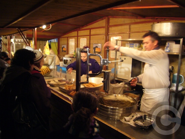 ■街角のスイーツ（パリ）_a0014299_8321519.jpg