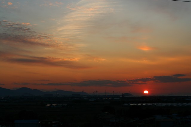 病室からの夕景_b0089506_1241932.jpg