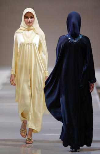 ★イスラミック フッション ショー2007年、 マレーシアで開催_a0028694_17383144.jpg