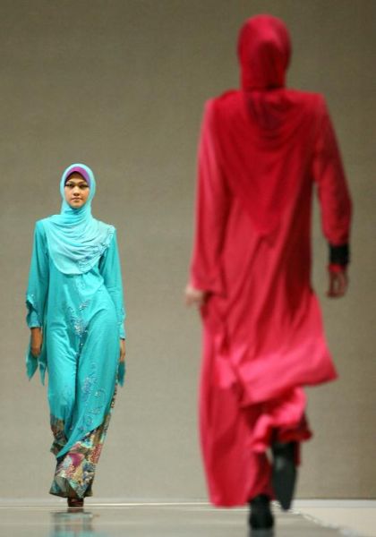 ★イスラミック フッション ショー2007年、 マレーシアで開催_a0028694_17524546.jpg
