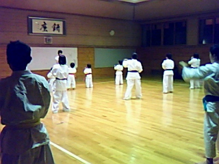 暖かい..._c0118332_2148981.jpg