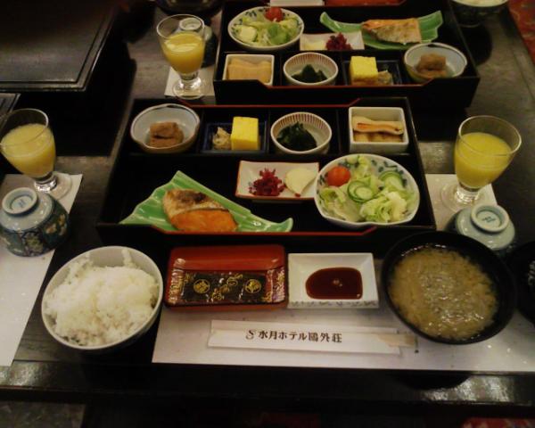 朝ご飯_f0100750_8265683.jpg