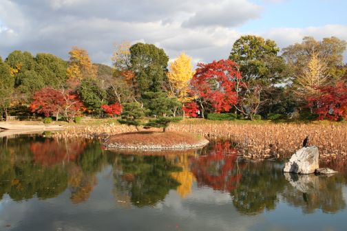 大覚寺・大沢池にて_b0055171_17142444.jpg