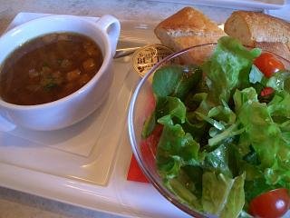 本日、誕生日につき ANNIVERSAIRE CAFE_c0135971_1251426.jpg
