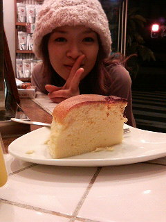 ユカさんのチーズケーキ_a0075684_2238355.jpg
