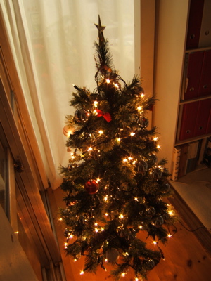 マイクリスマスツリー_c0004024_6552171.jpg