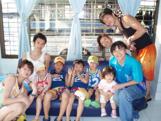 d0098396_1613476.jpg