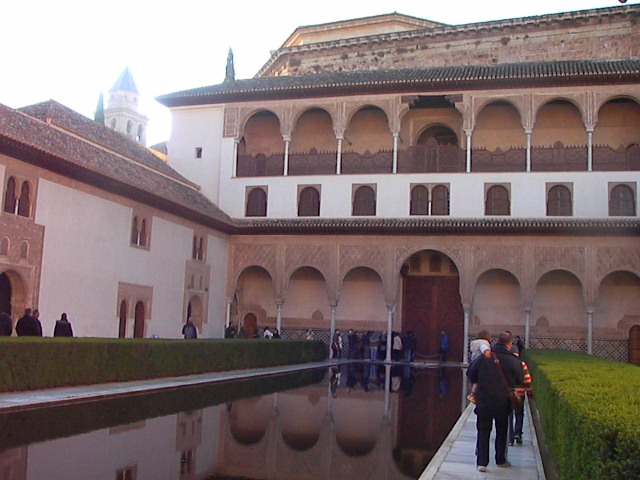 f0038407_8203376.jpg