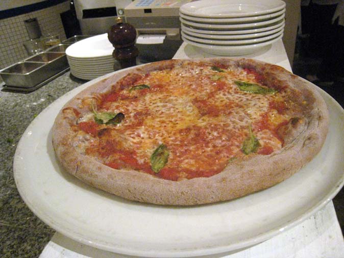 Pizzeria MARUBUN_c0106455_2052647.jpg