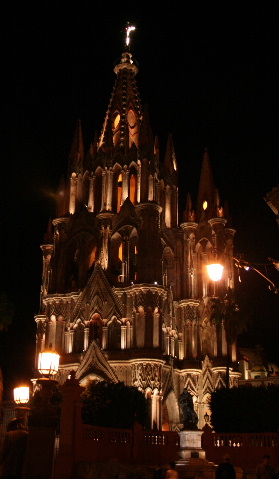 San Miguel de Allende （その１・・・夜）_b0096620_3204933.jpg