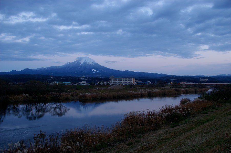 八幡／暮子月大山_c0146527_13554142.jpg