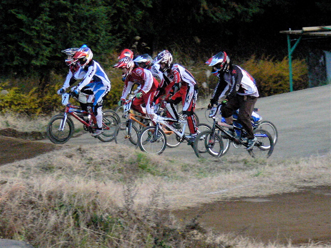 2007緑山ファイナルレースVOL6BMXエキスパートクラス決勝画像垂れ流し_b0065730_1973193.jpg