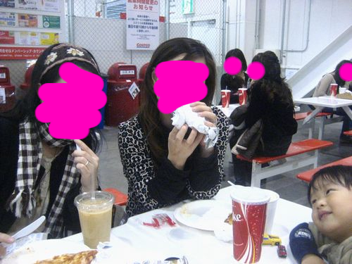 コストコデート＆純白ロール_a0105872_20391577.jpg