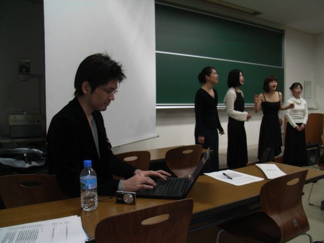 ガ島通信さんを迎えてCoSTEPセミナー_c0025115_2112871.jpg