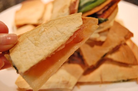 お味100%お味保障つき!生ハムとチーズのカリカリ焼き♪_d0104926_659737.jpg