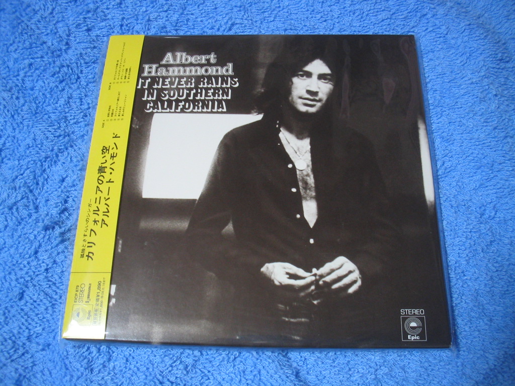 ALBERT HAMMOND / IT NEVER RAINS IN SOUTHERN CALIFORNIA (紙ジャケ)_c0065426_13371369.jpg