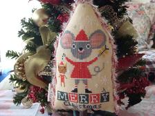 \"Christmas mouse\" _e0112848_21151939.jpg