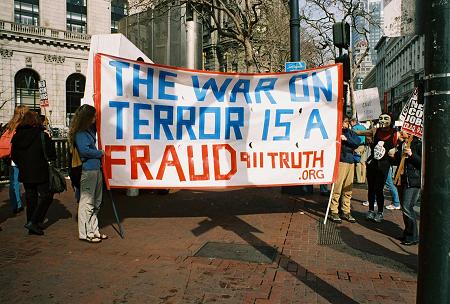 Bush-Clinton-Bush-Clinton?_c0139575_8451380.jpg