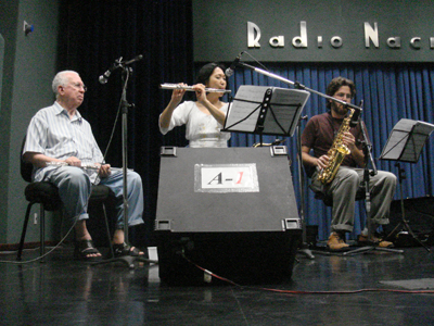 a0094560_0141064.jpg