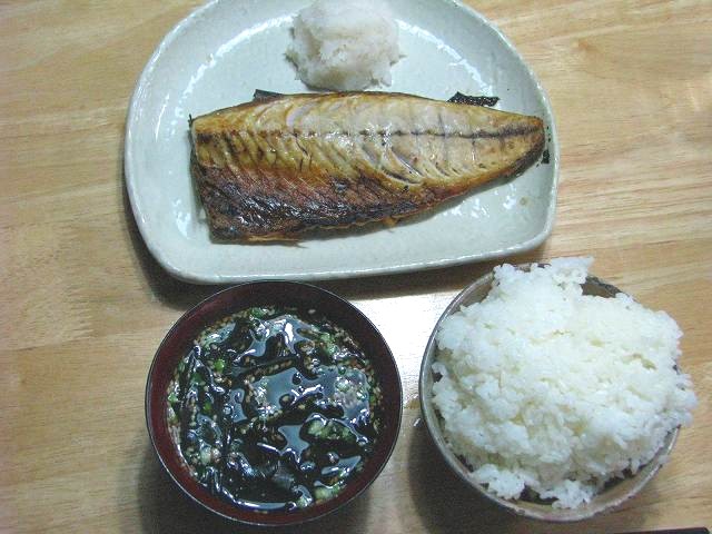 ん~~やせにゃい_f0100825_21313646.jpg