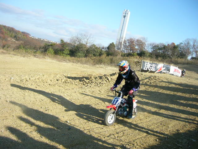 f0117723_22365280.jpg