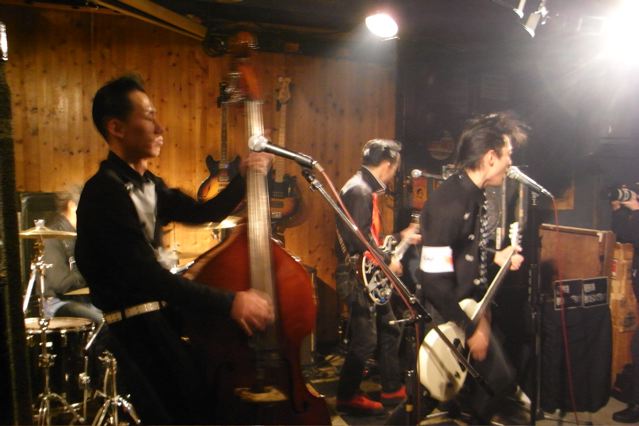d0075828_15305519.jpg