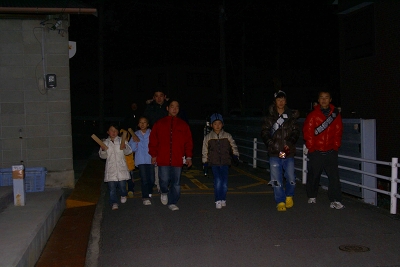 こども夜回り隊_c0075744_15573367.jpg