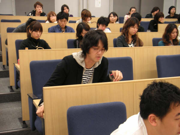第5回目 安田雅子氏_c0083280_167879.jpg