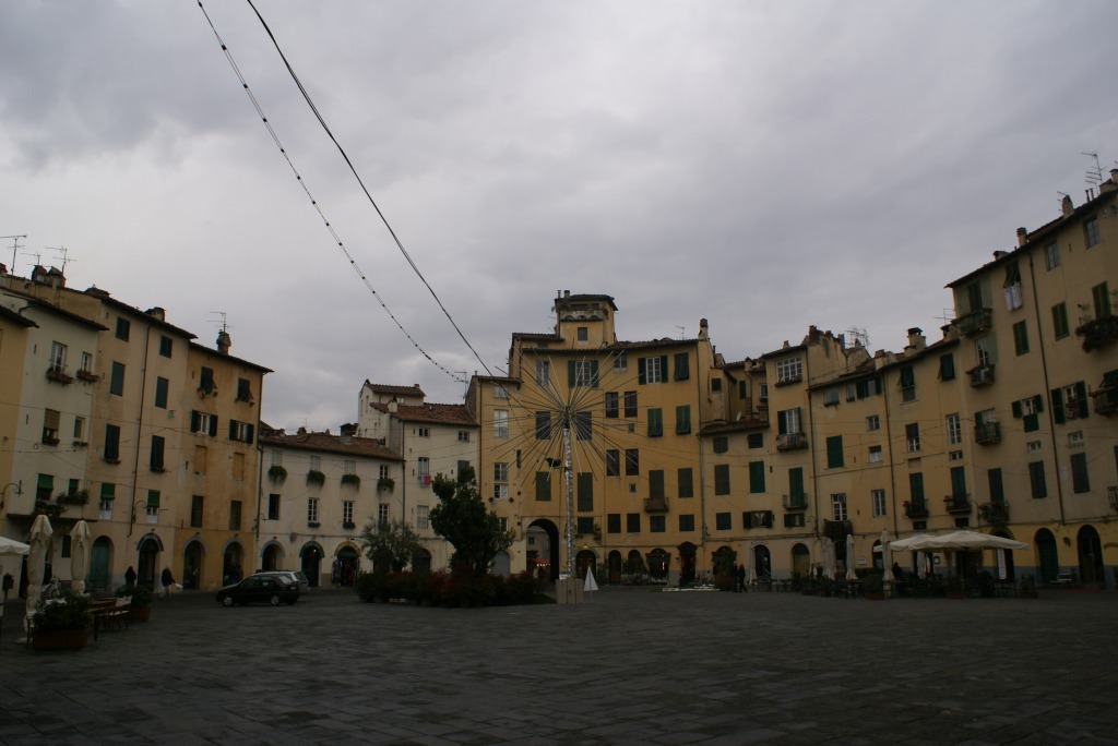 斜塔。　in Pisa, Lucca_c0105551_9484668.jpg