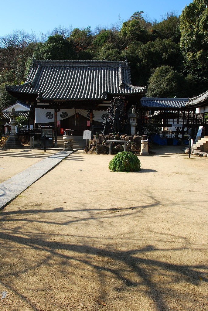 2007/12/31(月)　尾道西国寺　ゆく年くる年_f0137351_155239.jpg