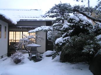 雪の大晦日_f0094798_7103420.jpg