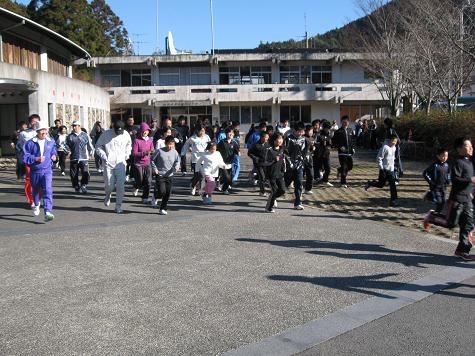 走り初め_e0101917_1120207.jpg