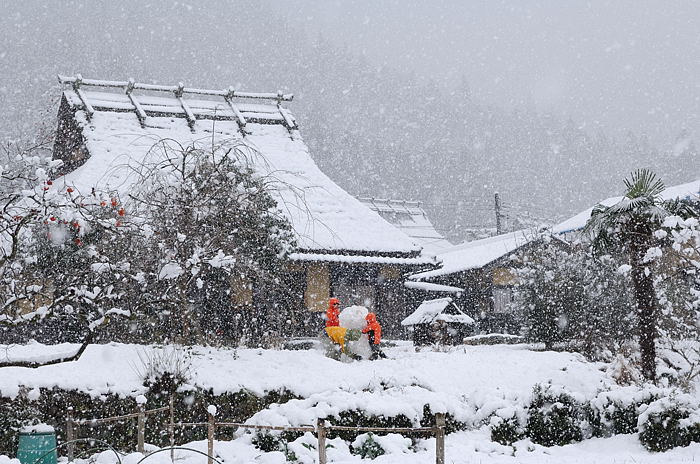 美山茅葺きの里、初雪景色_f0032011_8311385.jpg