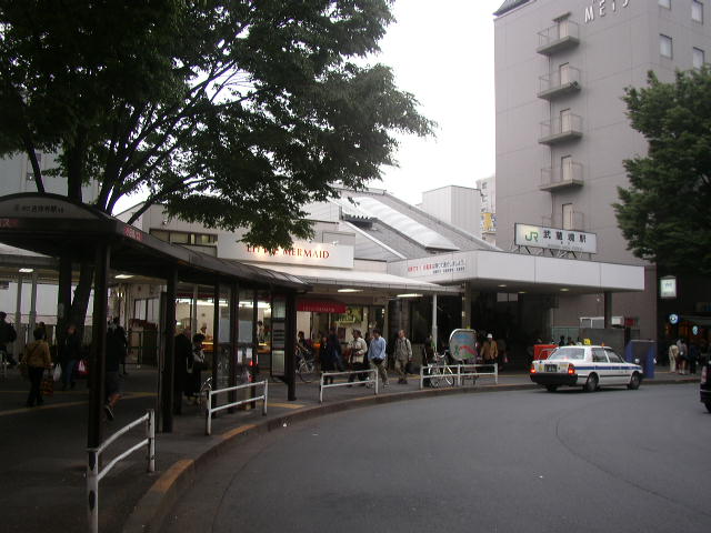 b0042238_23503232.jpg