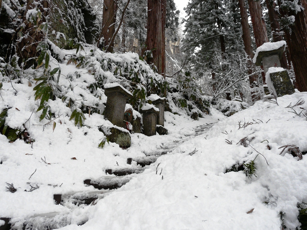 山寺　その２_f0048234_13423682.jpg