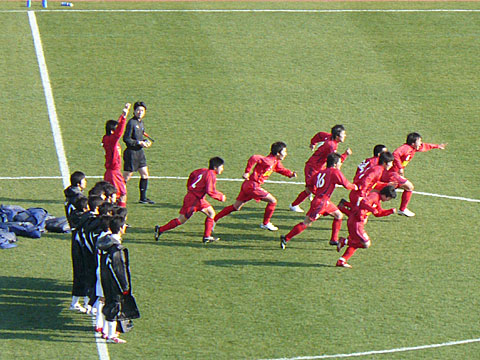 高校サッカー選手権　準々決勝　_c0023408_0533345.jpg