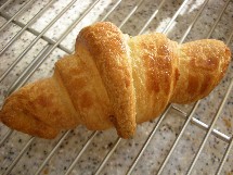 Croissant　クロワッサン_f0121752_13513486.jpg