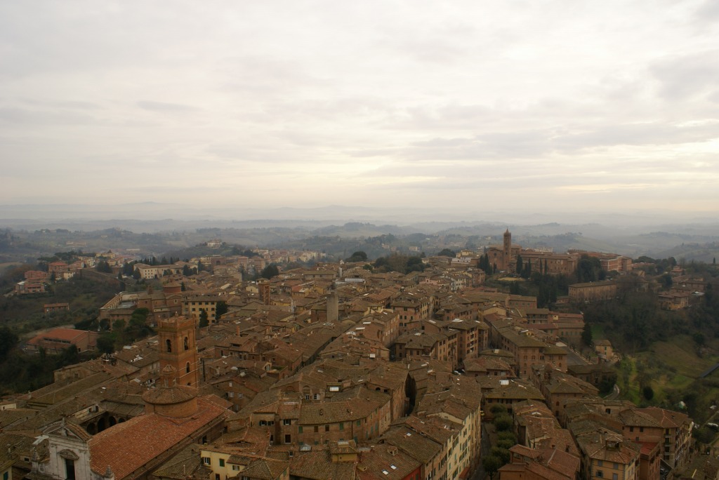 時間が止まった街。　in Siena, San Gimignano_c0105551_4583846.jpg