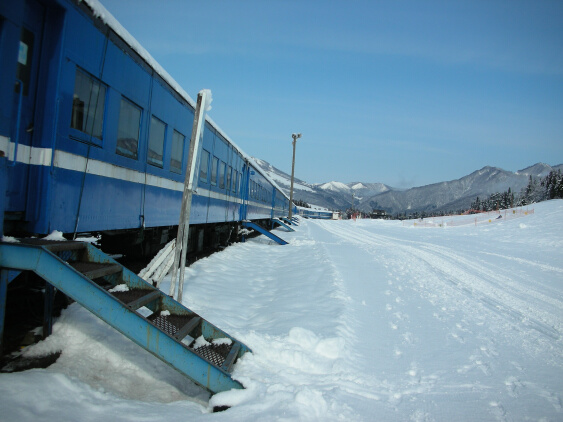 湯沢中里スキー場_c0141882_2073638.jpg