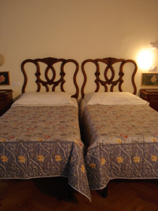 良心価格の人気B&B「カーサ・チマブーエ」_f0106597_6251558.jpg