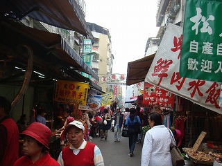 Local Market_f0011322_1104334.jpg