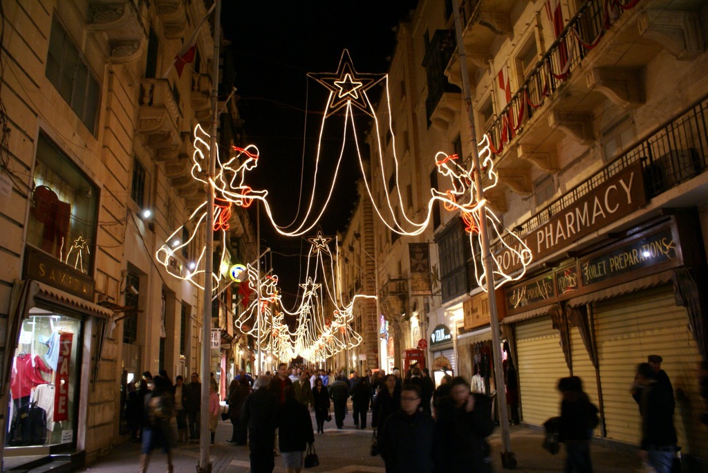 マルタバスでの島巡り。　in Malta_c0105551_1182786.jpg